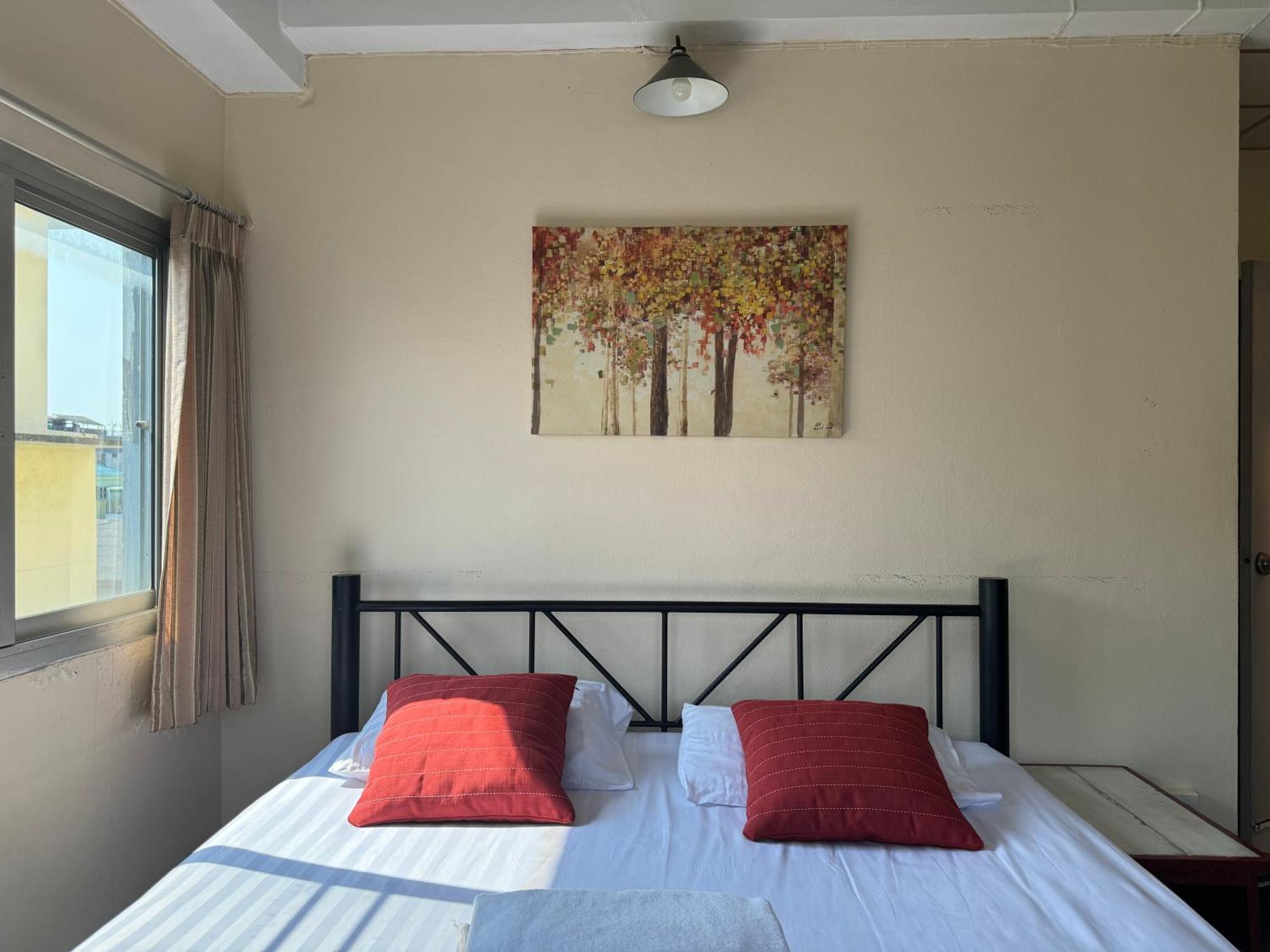 Kc Guest House Bangkok Exteriör bild